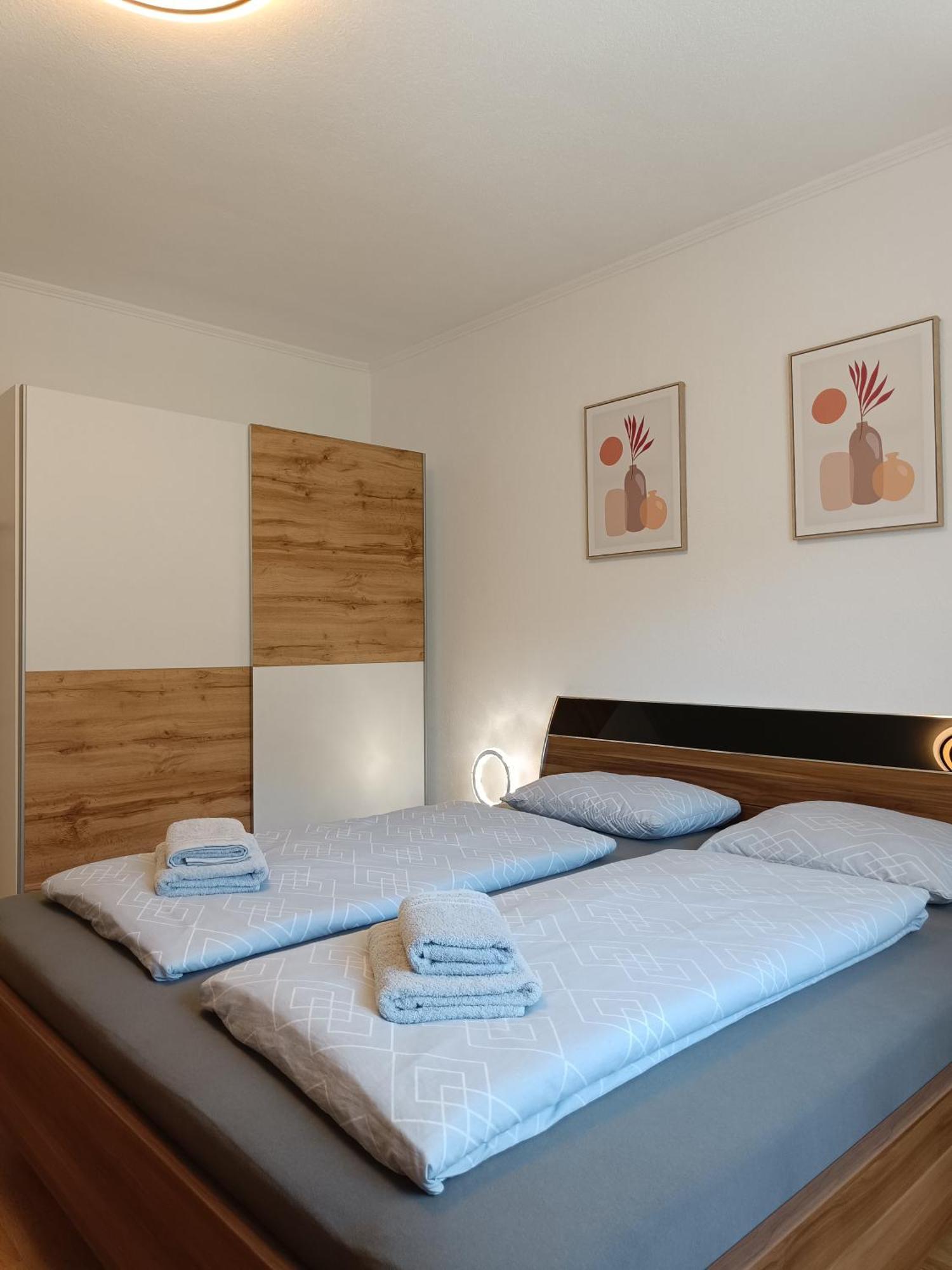 Ella Ferienwohnung Arnoldstein Buitenkant foto