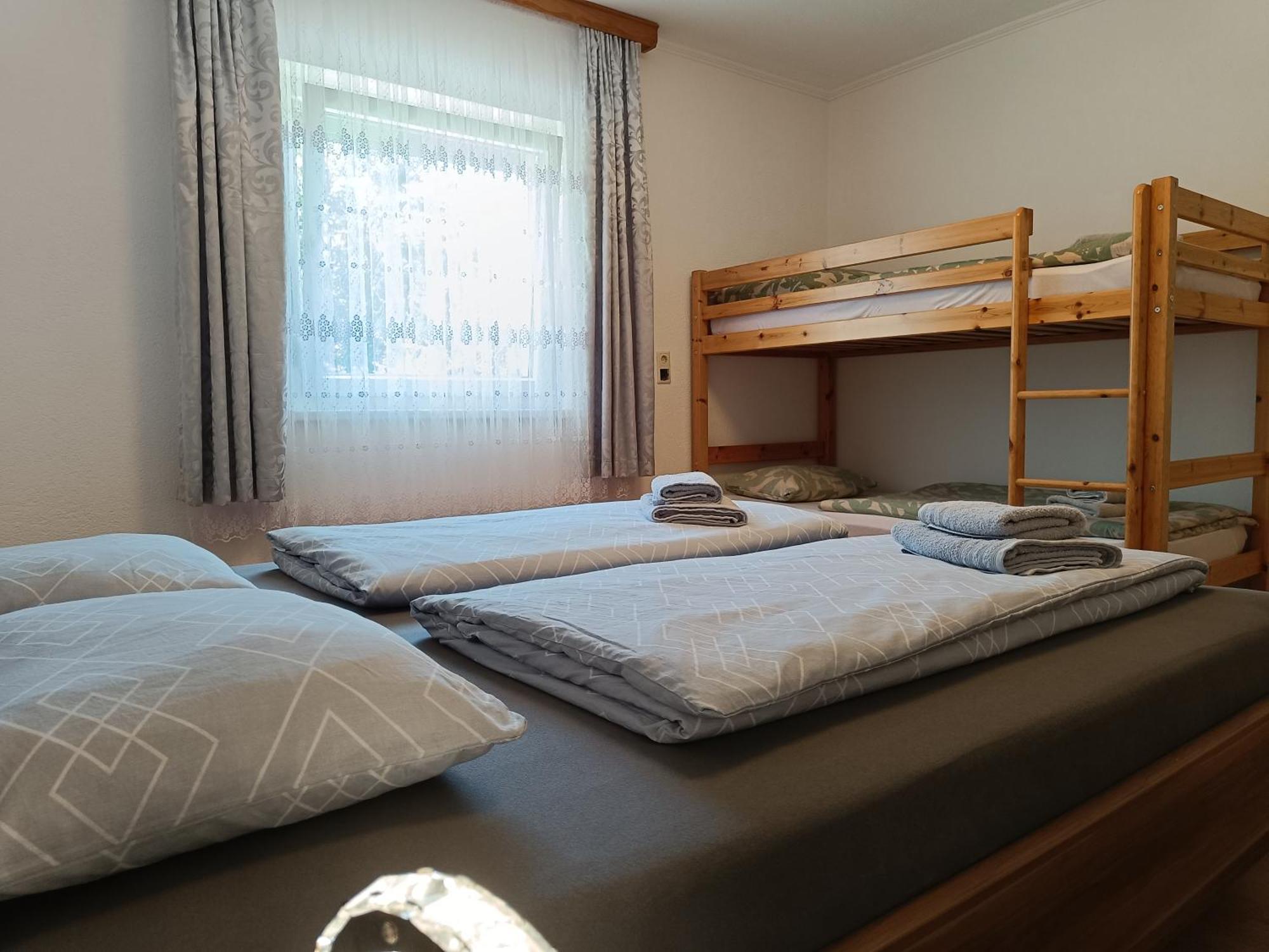 Ella Ferienwohnung Arnoldstein Buitenkant foto
