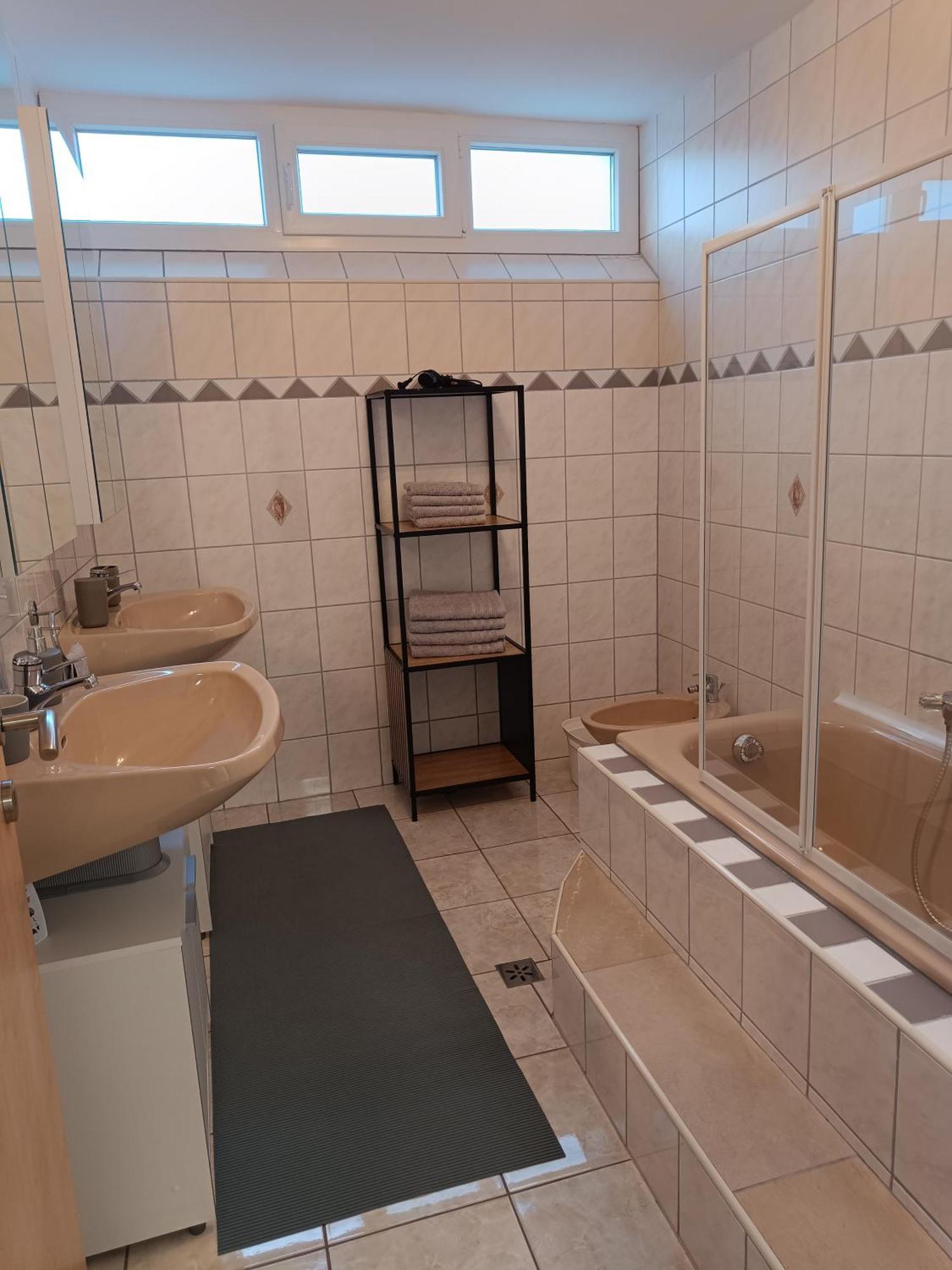 Ella Ferienwohnung Arnoldstein Kamer foto